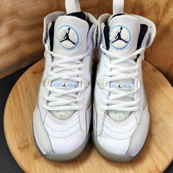 Jordan Jumpman Two Trey Womens Basketball Sneakers - Picture 3 of 11